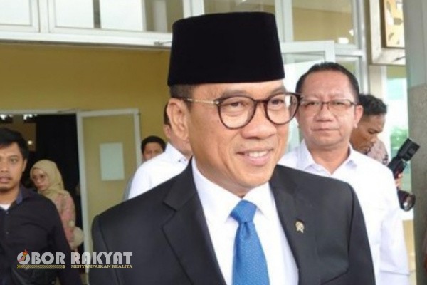 Jakarta, Obor Rakyat – Kementerian Desa, Pembangunan Daerah Tertinggal, dan Transmigrasi (Kemendes PDTT) memastikan mulai 2026 seluruh aparatur desa di Indonesia wajib menjalani tes urine sebagai langkah pencegahan peredaran narkoba.