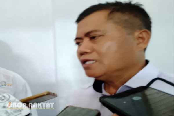 Bondowoso, Obor Rakyat – Pemerintah Kabupaten (Pemkab) Bondowoso menegaskan komitmen terhadap penegakan disiplin Aparatur Sipil Negara (ASN) dengan menjatuhkan sanksi tegas kepada salah satu pejabat Dinas Sosial P3AKB, Mike Nurhidayah.