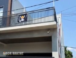 Dokter ASN Bondowoso Kibarkan Bendera One Piece Sebagai Protes, TNI Turun Klarifikasi