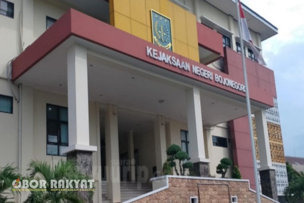 Bojonegoro, Obor Rakyat – Kasus dugaan korupsi pengadaan Laptop Chromebook yang tengah diusut Kejaksaan Agung (Kejagung) merambah hingga Kabupaten Bojonegoro.