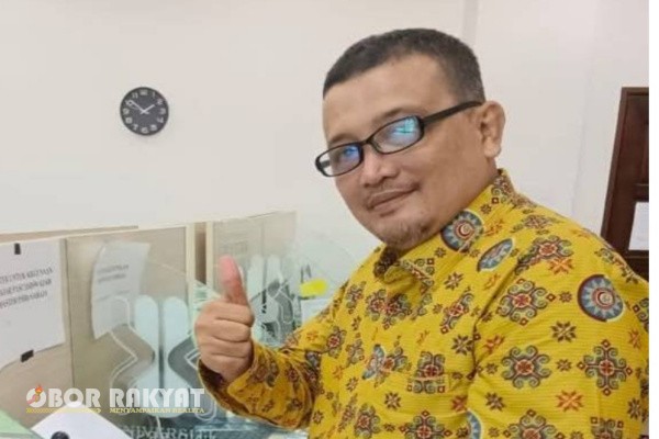 Riau, Obor Rakyat – Pelaksana Tugas (Plt) Ketua Persatuan Wartawan Indonesia (PWI) Riau, H Dheni Kurnia, dipastikan menghadiri Kongres Persatuan PWI yang akan digelar di BPPTIK Komdigi, Cikarang, Kabupaten Bekasi, Jawa Barat, pada 29–30 Agustus 2025.