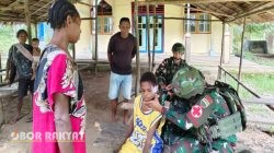 Satgas Yonif 123/Rajawali Gelar Patroli Pelayanan Kesehatan di Kampung Terpencil Kabupaten Mappi