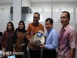 Telkom Regional 1 dan Telkom Sumut Kunjungi RS Murni Teguh di Hari Pelanggan Nasional 2025