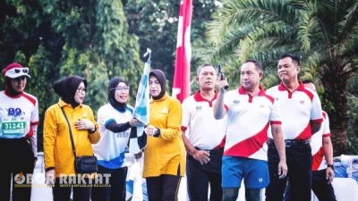 Panglima TNI Run 2025 Resmi Dibuka, Lebih dari 8.800 Peserta Ramaikan Monas