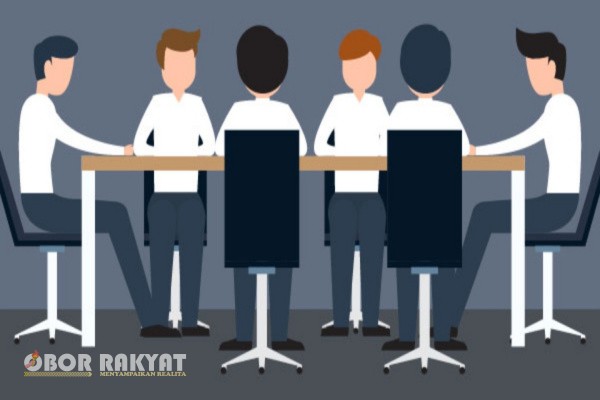 Bondowoso, Obor Rakyat – Praktik politik Indonesia yang kian kental dengan dominasi partai politik di parlemen dan pemerintahan menuai sorotan publik. Meski secara konstitusional menganut sistem presidensial, praktiknya justru memperlihatkan kecenderungan seperti sistem parlementer yang tidak utuh.