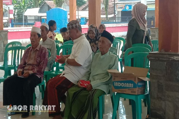 Jember, Obor Rakyat — Pemerintah Kabupaten (Pemkab) Jember menegaskan bahwa proses penyaluran honorarium guru ngaji dilakukan tanpa potongan apapun.