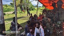 Satgas Yonif 521/DY Hadiri Rumah Duka Warga di Mamberamo Tengah, Wujud Kepedulian TNI di Tanah Papua