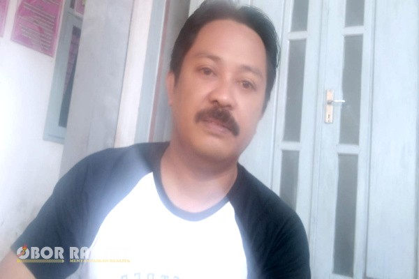 Bondowoso, Obor Rakyat – Sebanyak 95 persen tanah milik warga di Desa Gadingsari, Kecamatan Binakal, Kabupaten Bondowoso, hingga kini belum memiliki sertifikat resmi.