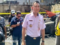 Kebakaran Hebat di Pademangan Timur Tewaskan 4 Orang, Tiga Rumah Ludes Terbakar