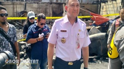 Kebakaran Hebat di Pademangan Timur Tewaskan 4 Orang, Tiga Rumah Ludes Terbakar