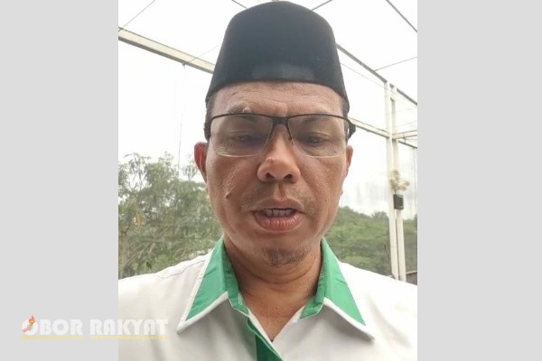 Simalungun, Obor Rakyat – Ketua Al Jam’iyatul Washliyah (Al Wasliyah) Kabupaten Simalungun, H. Amrisyam Simamora menyampaikan apresiasi tinggi kepada Kapolda Sumatera Utara, Irjen Pol Whisnu Hermawan Februanto, atas dedikasinya dalam menjaga keamanan, ketertiban masyarakat (kamtibmas), serta membangun harmonisasi di wilayah Sumatera Utara, khususnya di Kabupaten Simalungun.