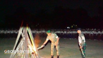 Semangat Bela Negara Membara di Malam Api Unggun KKRI Palu, Dipimpin Pangdam XXIII/Palaka Wira