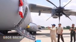 Pesawat Airbus A400M TNI AU Resmi Mendarat di Halim, Presiden Prabowo Serahkan Simbolis ke Panglima TNI