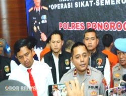 Polres Ponorogo Ungkap Kasus Penjualan Senjata Api Ilegal, Pasutri Diamankan Bersama 13 Butir Amunisi