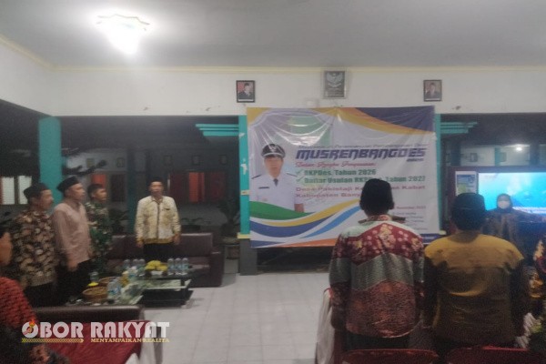 Banyuwangi, Obor Rakyat – Pemerintah Desa (Pemdes) Pakistaji, Kecamatan Kabat, Kabupaten Banyuwangi, melaksanakan kegiatan Musyawarah Perencanaan Pembangunan Desa (Musrenbangdes) di aula Kantor Desa Pakistaji pada Rabu (12/11/2025).