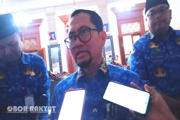 Bondowoso, Obor Rakyat — Pemerintah Kabupaten (Pemkab) Bondowoso menggelar Exit Meeting Pemeriksaan Kinerja atas efektivitas upaya penanggulangan Tuberkulosis (TBC) Tahun Anggaran 2024–2025 (hingga Triwulan I), Senin (17/11/2025).