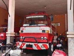 Kekurangan Armada, Damkar Bondowoso Beroperasi dengan Kendaraan Tua