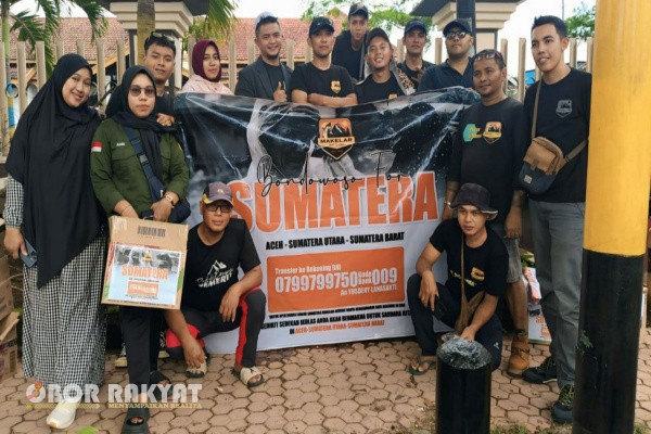 Bondowoso, Obor Rakyat – Tim Makelar Akhirat Kabupaten Bondowoso menggelar aksi sosial penggalangan dana untuk membantu korban banjir di Sumatra dan Aceh, Kamis (4/12/2025).