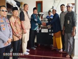 Perhutani KPH Bondowoso Serahkan Mesin Pengolahan Kopi untuk Perkuat Rantai Nilai HHBK