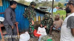 Satgas Yonif 521/DY Bangun Kedekatan Lewat Komsos di Kampung Bolakme, Jayawijaya