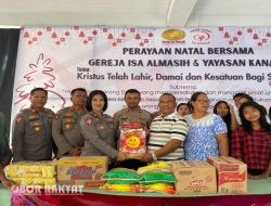 Polres Jember Berbagi Kasih ke Panti Asuhan Kanaan Sambut Natal