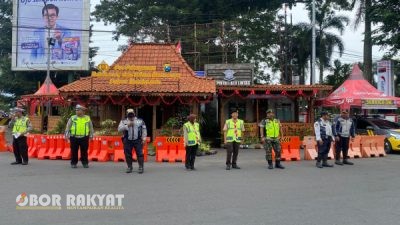 Polres Bondowoso Dirikan Pos Nataru Berkonsep Rumah Adat Jawa, Siaga 24 Jam hingga Awal Januari