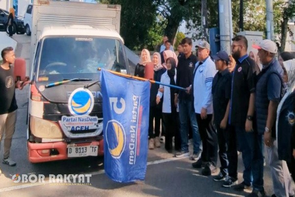 Aceh, Obor Rakyat — Dewan Pimpinan Wilayah (DPW) Partai NasDem Aceh bergerak cepat menyalurkan bantuan kemanusiaan ke sejumlah wilayah terdampak banjir di Provinsi Aceh.