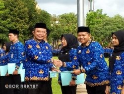 Bupati Bondowoso Serahkan SK Pengangkatan 4.502 PPPK Paruh Waktu Formasi 2025