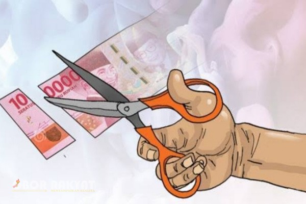 Bondowoso, Obor Rakyat – Dugaan pemotongan honor anggota Badan Permusyawaratan Desa (BPD) Wonosari, Kecamatan Grujugan, Kabupaten Bondowoso, mencuat ke publik dan menuai keluhan dari sejumlah anggota BPD.