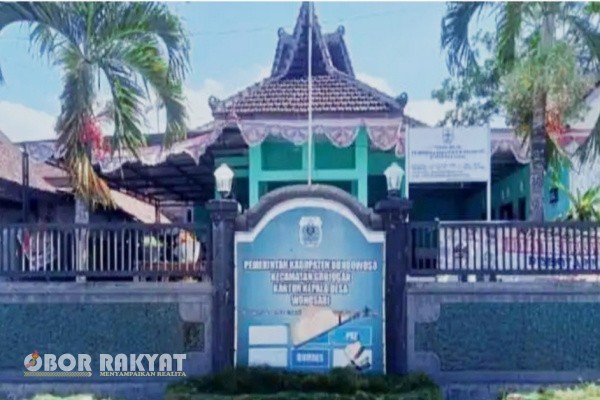 Bondowoso, Obor Rakyat – Dugaan pemotongan honor anggota Badan Permusyawaratan Desa (BPD) Wonosari, Kecamatan Grujugan, Kabupaten Bondowoso, terus menjadi sorotan.