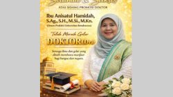 Anisatul Hamidah Raih Gelar Doktor Hukum, Kepala BP4D Bondowoso Perkuat Kapasitas Akademik Birokrasi