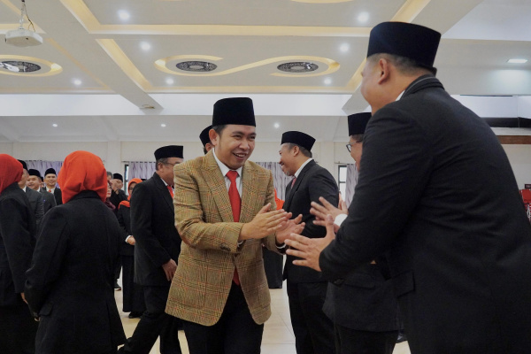 Jember, Obor Rakyat – Pemerintah Kabupaten (Pemkab) Jember, Provinsi Jawa Timur, resmi melakukan pembenahan besar di sektor kesehatan.