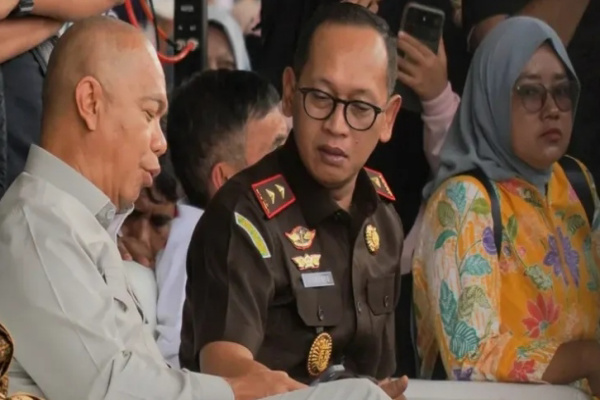 Jakarta, Obor Rakyat – Kejaksaan Agung Republik Indonesia menyoroti lonjakan signifikan kasus korupsi yang melibatkan kepala desa dalam beberapa tahun terakhir. Peningkatan ini dinilai sebagai sinyal kuat perlunya penguatan pengawasan dan tata kelola keuangan desa secara serius dan berkelanjutan.