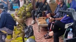 Lagu Lama, di Bondowoso Gas LPG 3 Kg Langka Jelang Ramadhan, Warga Tertekan