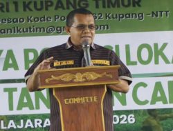Gubernur NTT Hadiri Panen Perdana Lombok di SMA Negeri 1 Kupang Timur, Dorong PBL dan Ketahanan Pangan