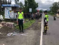 Pejalan Kaki Tewas Ditabrak Pick Up Tanpa Lampu di Jalan Lintas Flores Ngada