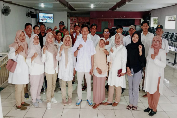 Surabaya, Obor Rakyat – Pengurus Pimpinan Anak Cabang (PAC) Partai Gerindra Kecamatan Pakal, Kota Surabaya, menggelar kegiatan silaturahmi bersama seluruh pengurus Ranting se-Kecamatan Pakal, Minggu (25/1/2026).