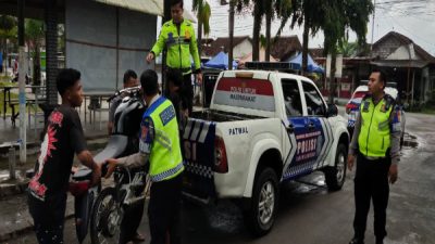 Polres Jember Tertibkan Knalpot Brong dan Kendaraan Tanpa TNKB, 110 Motor Diamankan