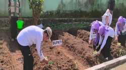 Pemkab Bondowoso Dorong Ketahanan Pangan Lewat Gerakan Tanam Sayur dan Buah di Pakem