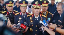 Kapolri Hadiri Pemakaman Eyang Meri, Sampaikan Wasiat Jaga Integritas Polri