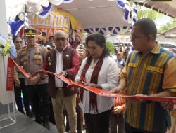 NTT Mart ke-19 Resmi Dibuka di Lembata, Dorong Ekonomi Kerakyatan dari Desa hingga Komunitas