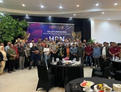 Polres Bondowoso Beri Doorprize Handphone kepada Wartawan di Peringatan HPN 2026