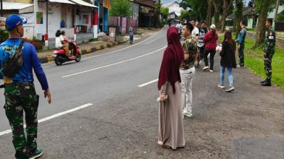 Sinergi Relawan TEMPE ABY dan Provost Brigif 9 Kostrad Jember, Ratusan Tempe Dibagikan di Ramadhan 1447 H