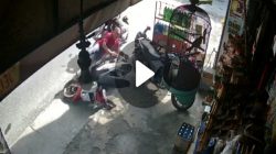 Diduga Lalai, Pemotor Asal Kertosono Tabrak Dua Warga di Jalan Ngasinan Gresik, Keluarga Tempuh Jalur Hukum