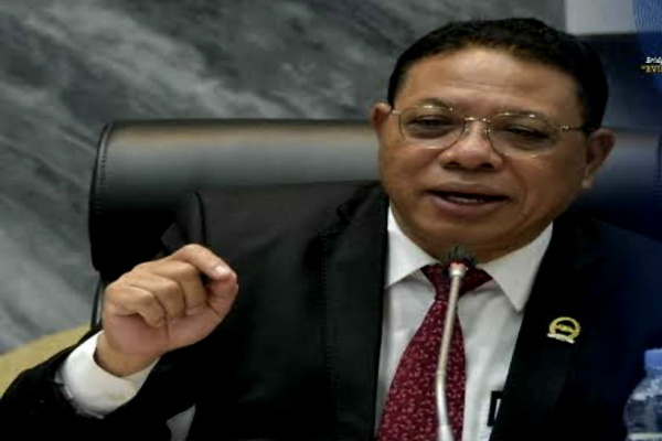 Manggarai, Obor Rakyat – Peluncuran podcast Bengkel Gagasan di Kelurahan Mbaumuku, Kecamatan Langke Rembong, Kabupaten Manggarai, Nusa Tenggara Timur (NTT), mendapat apresiasi dari Inosentius Samsul, mantan Kepala Badan Keahlian Dewan Perwakilan Rakyat Republik Indonesia periode 2020–2025.