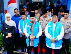 Kapolri Ajak Buruh Bersatu Hadapi Dinamika Global Saat Safari Ramadan di Surabaya