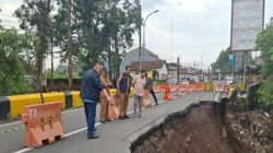 Jembatan Sentong Ambrol, Warga Bondowoso Terjebak Jalur Rusak: Pemprov Jawa Timur Diminta Bertanggung Jawab