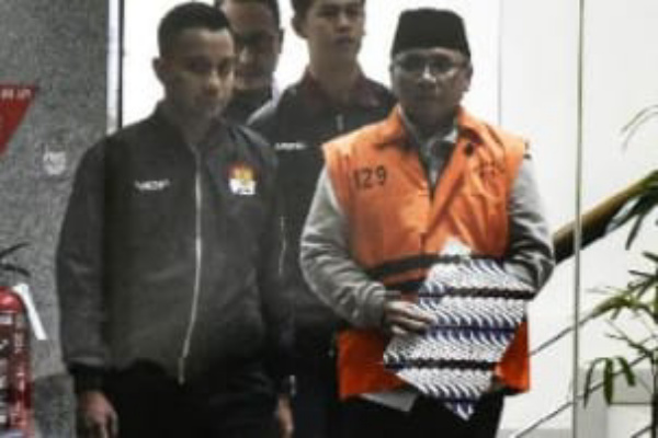 Jakarta, Obor Rakyat – Keberadaan mantan Menteri Agama, Yaqut Cholil Qoumas atau Gus Yaqut, yang sempat disebut “menghilang” dari tahanan akhirnya terungkap.
