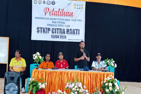 Ngada, Obor Rakyat — Wakil Bupati Ngada, Bernadinus Dhey Ngebu, menghadiri sekaligus memberikan dukungan dalam kegiatan Surat Keterangan Pendamping Ijazah (SKPI) mahasiswa STKIP Citra Bakti Ngada Program Studi Pendidikan Jasmani, Kesehatan, dan Rekreasi (PJKR), Sabtu (28/3/2026).