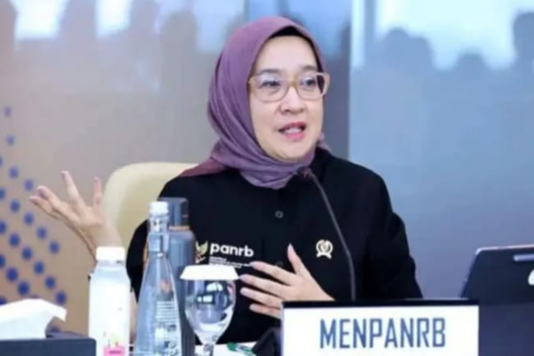 Jakarta, Obor Rakyat — Menteri Pendayagunaan Aparatur Negara dan Reformasi Birokrasi (Menpan-RB), Rini Widyantini, menegaskan bahwa Pegawai Pemerintah dengan Perjanjian Kerja (PPPK) tidak dapat diberhentikan sebelum masa kontraknya berakhir.
